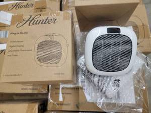 lot 60687 image: 58 count of Hunter 750W Plug-in Space Heater with Digital Display