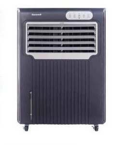 lot 56885 image: 2 count of Honeywell CO70PE Portable Evaporative Air Cooler