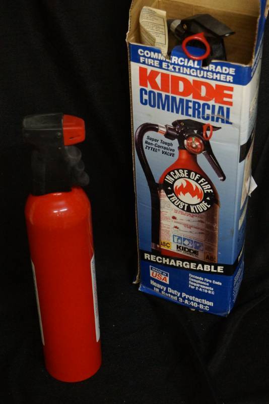 lot 238 image: Lot of 2 Fire Extinguishers