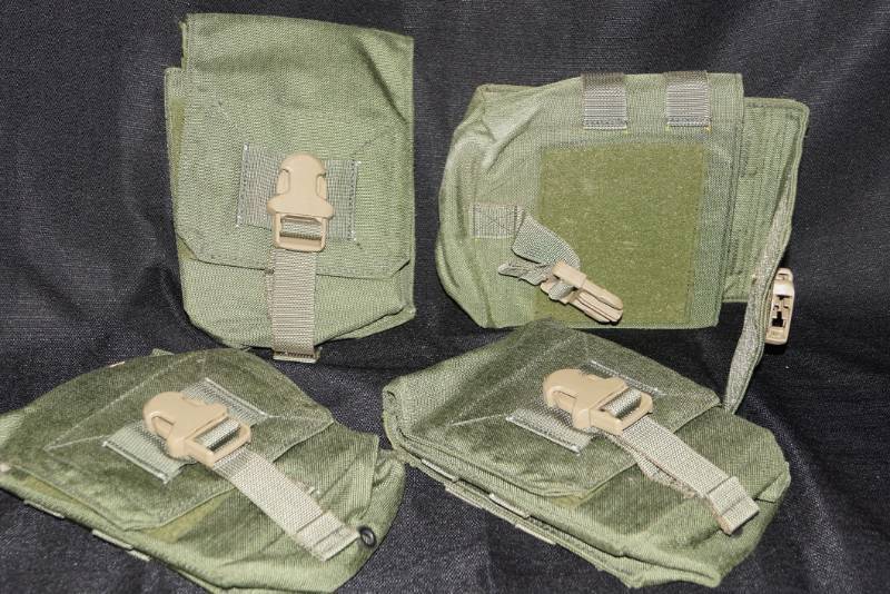 lot 265 image: Lot of 4 Ammo Pouches