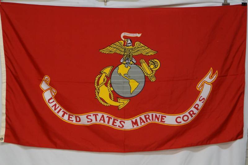 lot 309 image: United States Marine Corps Flag  Semper Fi
