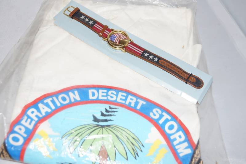 lot 311 image: Desert Storm Tee-Shirt and USA Flag Watch