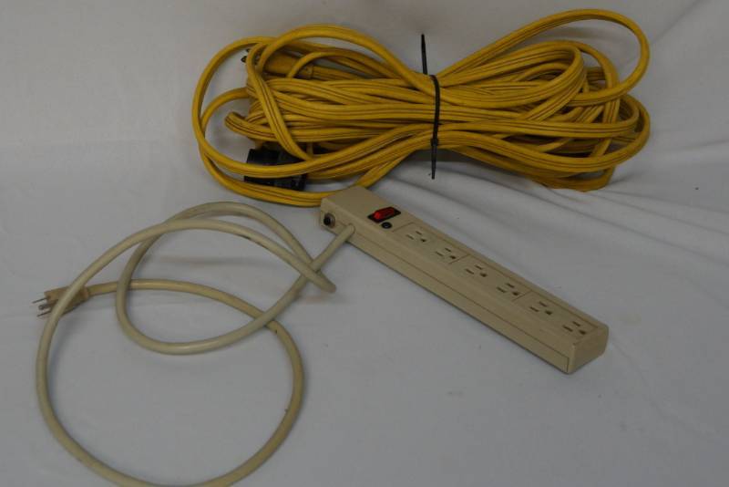 lot 337 image: 50 ft Extension Cord and Power Strip