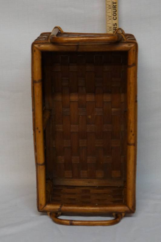 lot 373 image: Wicker Storage Basket