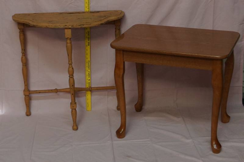 lot 399 image: Side Table Lot-2   1 is Antique