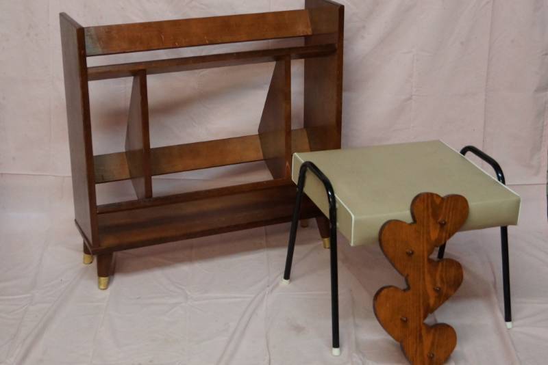 lot 405 image: Vintage Wood Book Shelf and Vintage Foot Stool- Bonus Too