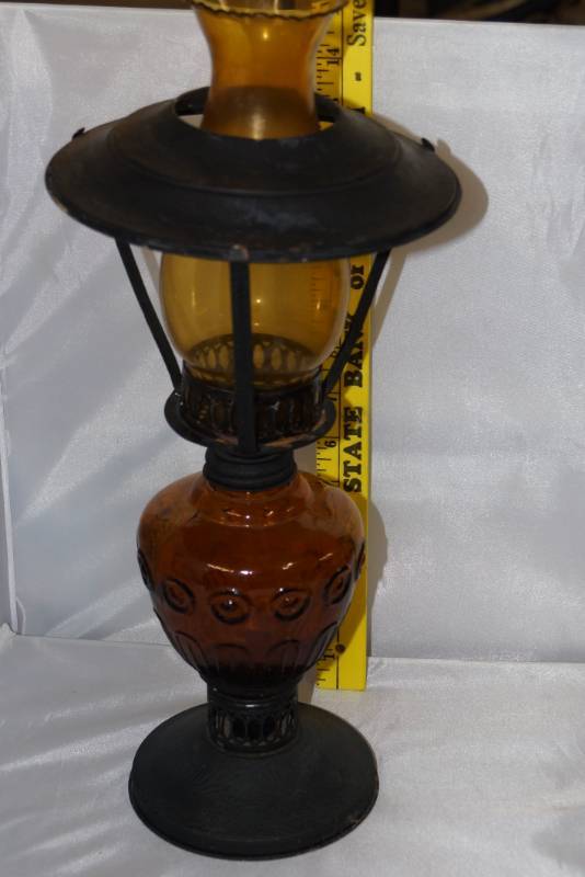 lot 455 image: Vintage Amber Glass Hurricane Lamp
