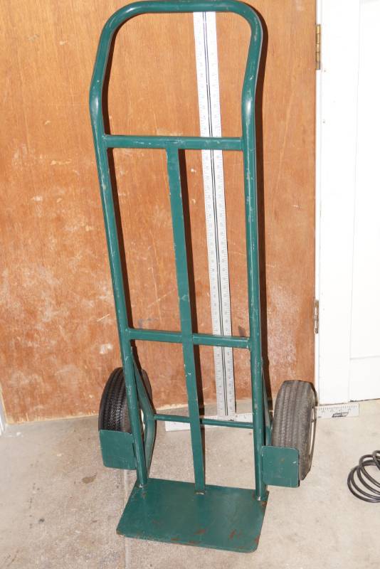 lot 439 image: 2 Wheel Dolly Ready To Work
