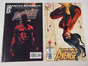 lot 156 image: Marvel Comic Book Bundle - Daredevil & New Avengers