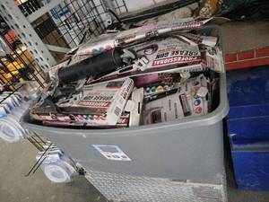 lot 20589 image: Tote of Grease Guns