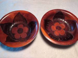lot 2405 image: Hand Carved Wooden Bowls with Floral Design - 2 ct
