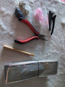 lot 2452 image: Hair Extension Kit with Tools and Supplies