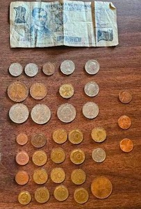 lot 58 image: Foreign Bill and Coins
