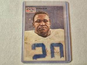 lot 185 image: Sports Cards - Football - Barry Sanders, Please See Pictures for Details