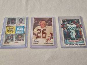 lot 189 image: Sports Cards - BasketballFootball - Please See Pictures for Details