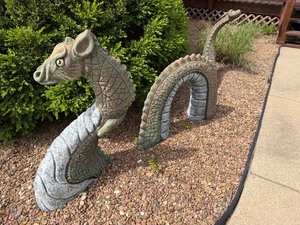 lot 10 image: Concrete Dragon, 3 Pieces, VERY HEAVY Please Bring Help