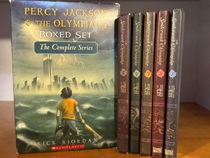 lot 93 image: Books - Percy Jacksons Boxed Set and The Spiderwick Chronicles 1-5