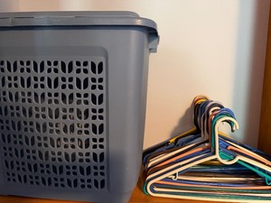lot 103 image: Small Hamper and Some Hangers