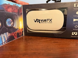 lot 141 image: VR Vue FX, Virtual Reality Viewer