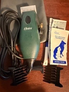 lot 147 image: Oster Pet Trimmer