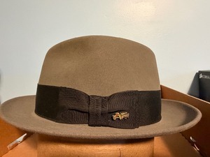 lot 156 image: Dobbs Hat, Size 7 38