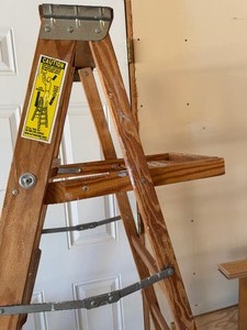 lot 415 image: Werner Stepladder