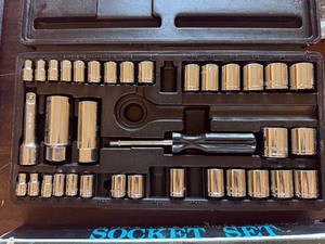 lot 428 image: Socket Set