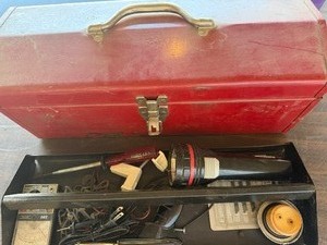 lot 447 image: Metal Tool Box w Contents