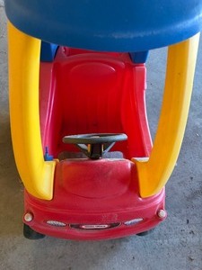 lot 449 image: Fisher-Price Plastic Buggy Cart