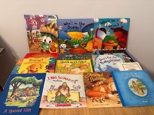lot 230 image: Books - Childrens - Please See Pictures for Variety