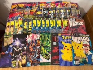 lot 251 image: Wizard (The Guide to Comics) Magazines