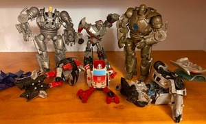 lot 349 image: Action Figures - Iron Man and More