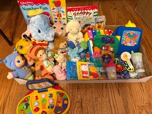 lot 362 image: Baby Toys and Books