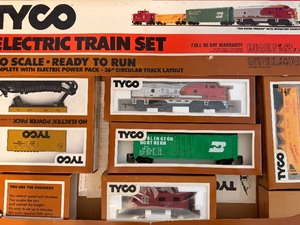 lot 381 image: Partial Tyco Train Set