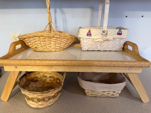 lot 506 image: Preferred Stock Lap Desk and Some Baskets