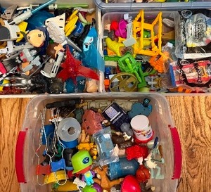 lot 331 image: Toys - Misc McDonalds, Shrek, Star Wars and MORE