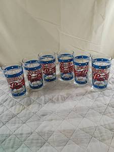 lot 47 image: Pepsi Cola Stained Glass Pattern Drinking Glasses Set
