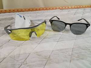 lot 121 image: Paleshy Sports Sunglasses Set with Interchangeable Lenses only one lens with set  2 set glasses new in plastic