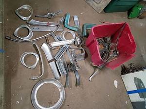 lot 140 image: Interior Trim Parts Lot lots of trim