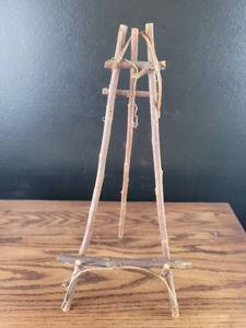 lot 3556 image: Handmade Wooden Branch Display Stand