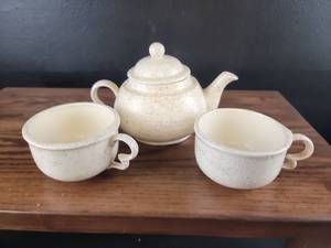 lot 3591 image: White Speckled Ceramic Tea Set