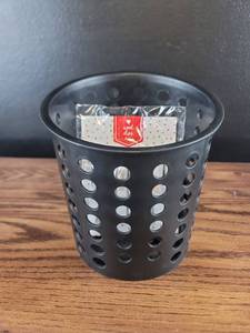 lot 3596 image: Wood Clips Message Holder Set