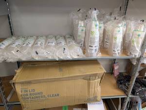 lot 3 image: Greenware 9oz Disposable Cups & Lids and 9 Lids for containers