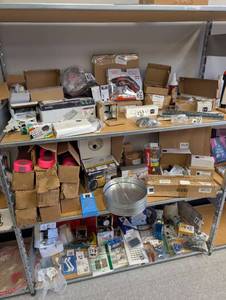 lot 8 image: Misc Tool and Hardware Lot - Retail $279