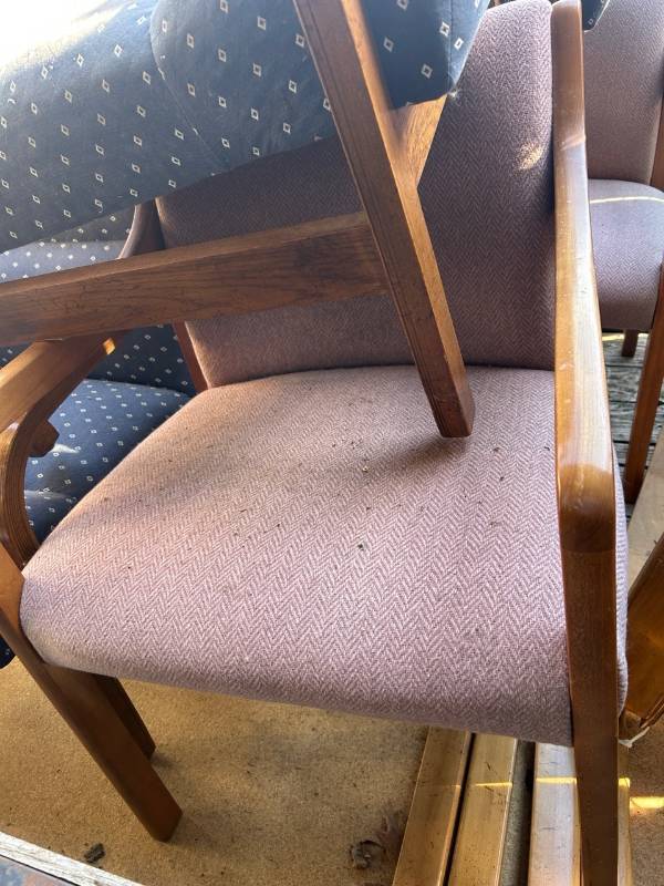 lot 158 image: Mid-Century Wood Furniture Set - Table and Chairs (3) mauve