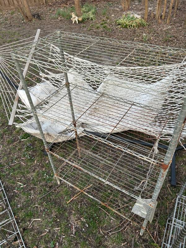 lot 177 image: Metal storage shelf