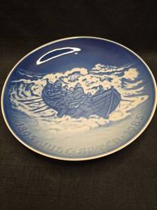 lot 3115 image: 1985 B&G Copenhagen Lifeboat at Work Plate