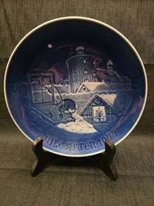 lot 3138 image: 1977 B&G Copenhagen Christmas Plate