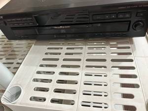 lot 103 image: Sony CDP-CE335 5-Disc CD Changer Player
