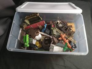 lot 2319 image: Mixed Lot of Military and Train Model Parts
